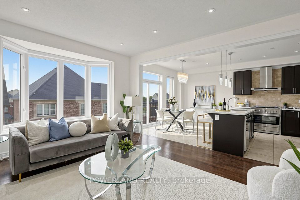 Detached at 17 Fierheller Court, Markham, ON L6C 0W6, Markham