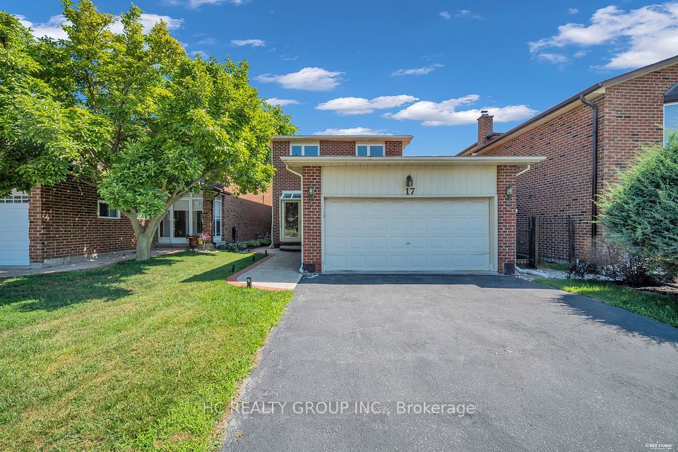 Detached at 17 Pugsley Avenue, Richmond Hill, ON L4C 8B6, Richmond Hill