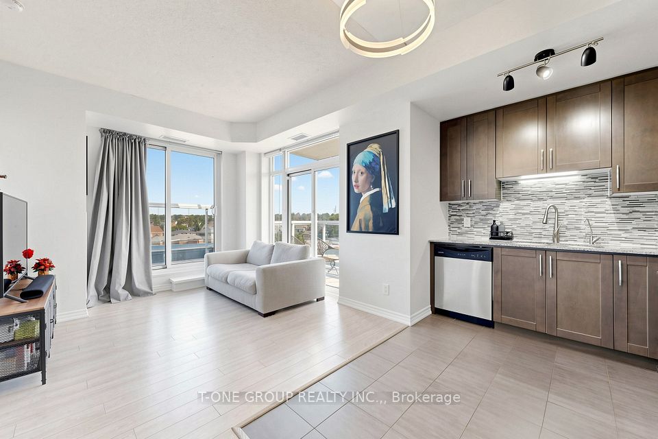 Condo Apartment at 8323 Kennedy Road 508, Markham, ON L3R 5W7, Markham