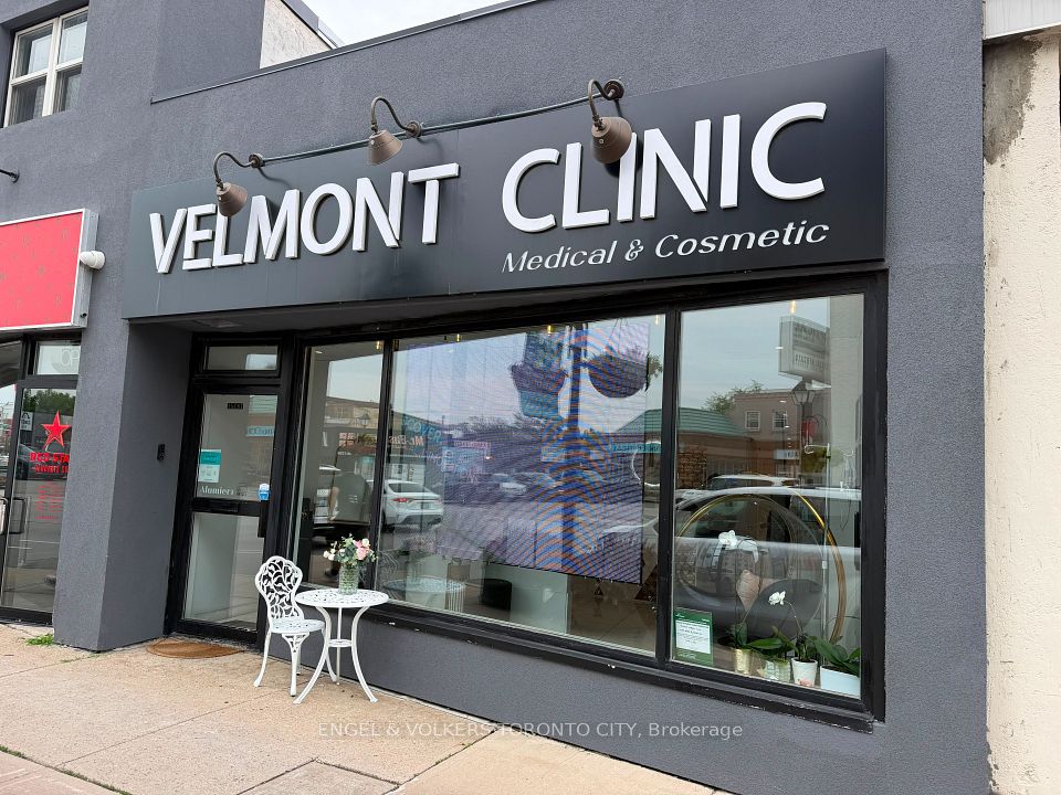 Commercial Retail at 15187 Yonge Street, Aurora, ON L4G 1L8, Aurora