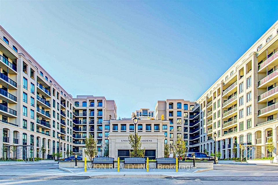 Condo Apartment at 268 Buchanan Drive 327W, Markham, ON L3R 8G9, Markham