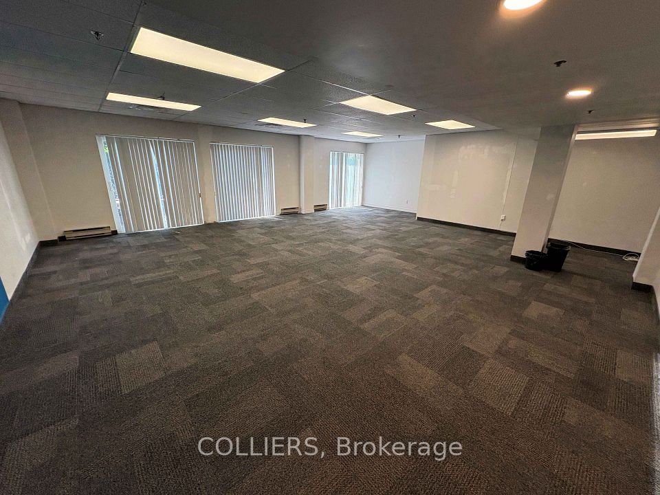 475 Edward Avenue 11B, Richmond Hill, ON L4C 5E5