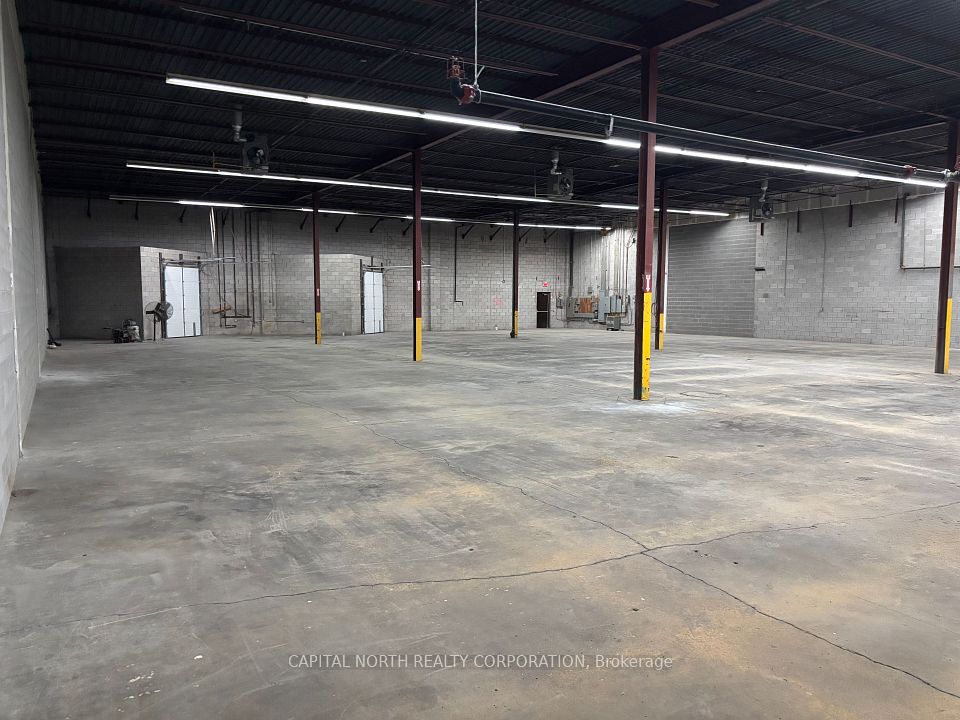 21 Rodinea Road 2, Vaughan, ON L6A 1R3