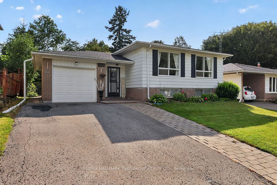 384 Glenrose Road, Newmarket, ON L3Y 4M3 at 384 Glenrose Road, Newmarket, ON L3Y 4M3, Newmarket, ON, L3Y 4M3