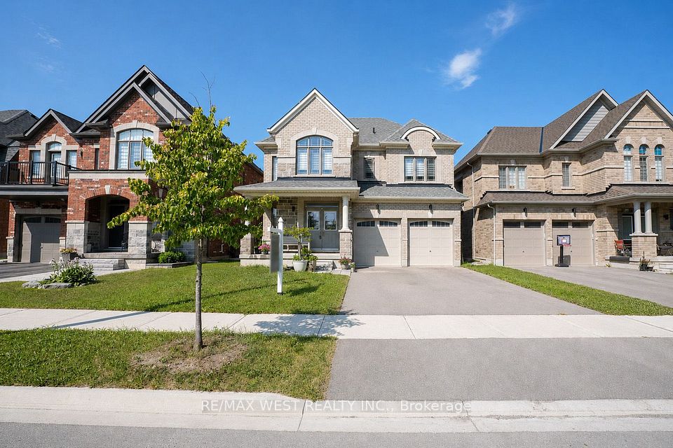 206 Dog Wood Boulevard, East Gwillimbury, ON L9N 0X1 at 206 Dog Wood Boulevard, East Gwillimbury, ON L9N 0X1, East Gwillimbury, ON, L9N 0X1