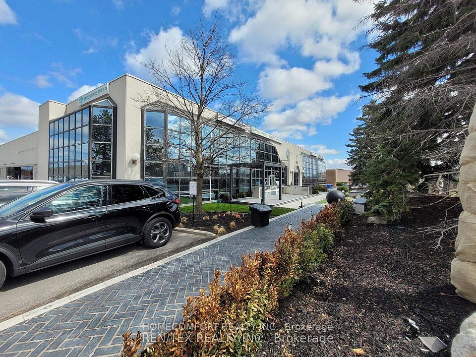 50 West Wilmot Street 3, Richmond Hill, ON L4B 1M5