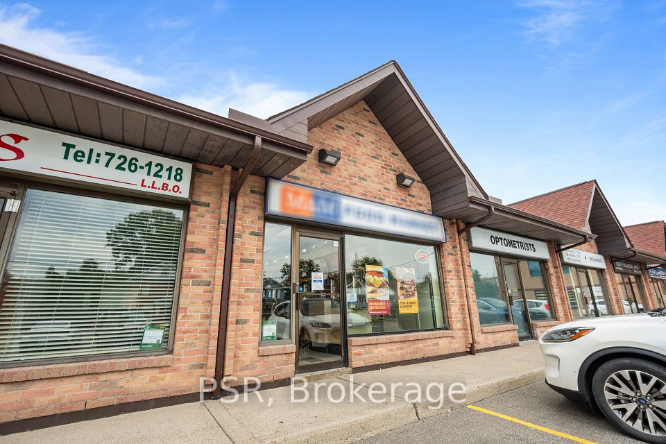 15005 Yonge Street, Aurora, ON L4G 1M5