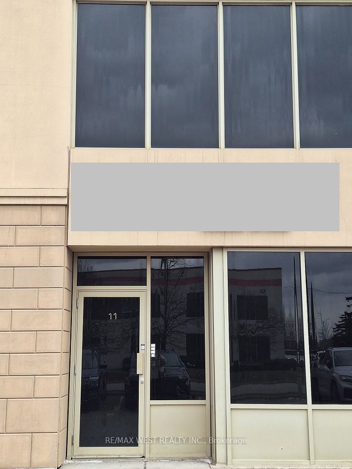 8750 Jane Street 11, Vaughan, ON L4K 0E7