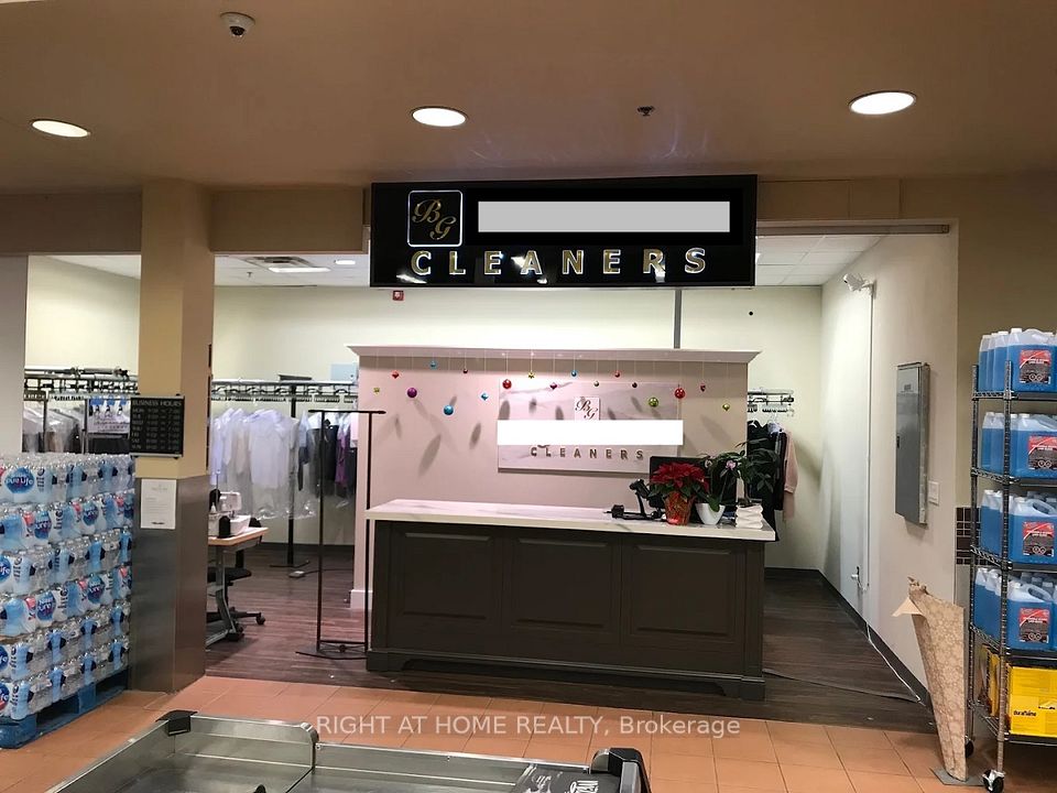 9306 Bathurst Street, Vaughan, ON L6A 4N9