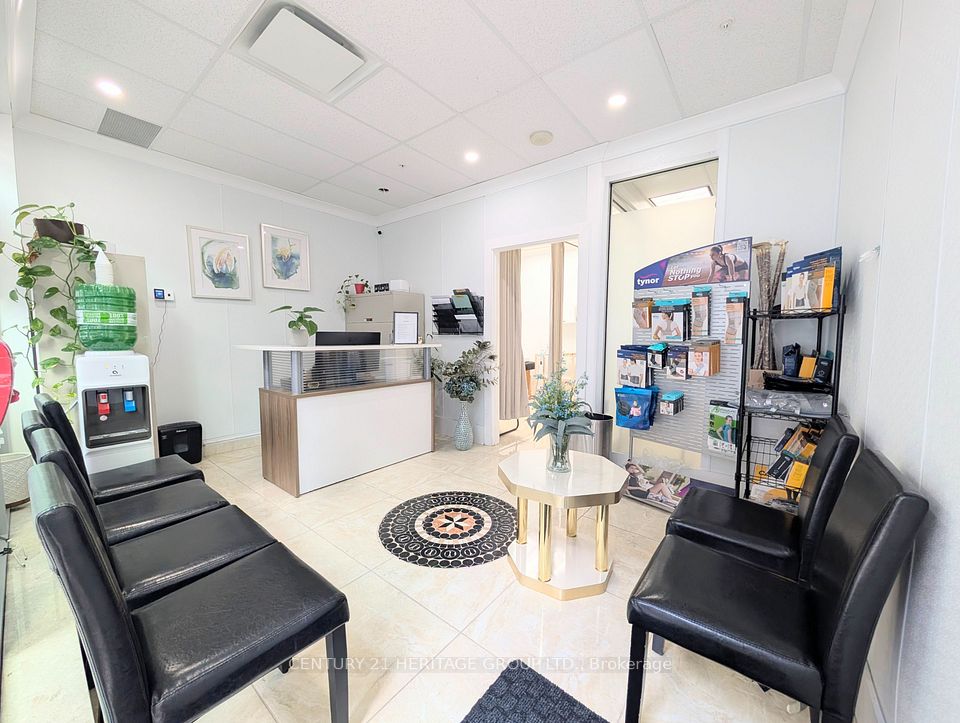7181 Yonge Street 2, Markham, ON L3T 0C7