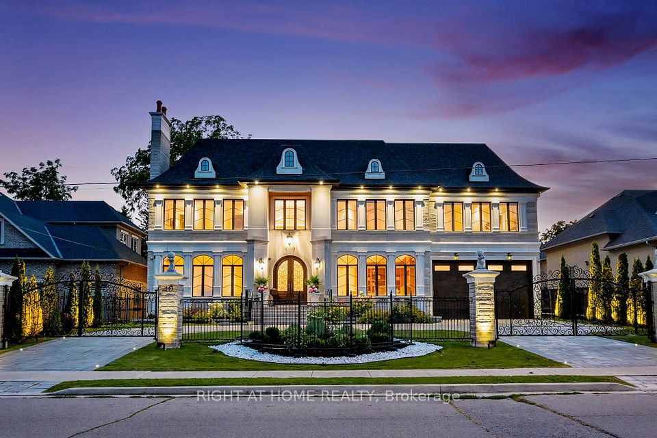 10 Yongeview Avenue, Richmond Hill, ON L4C 7A4 at 10 Yongeview Avenue, Richmond Hill, ON L4C 7A4, Richmond Hill, ON, L4C 7A4