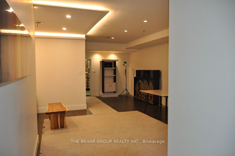 2800 John Street 2, Markham, ON L3R 0E2