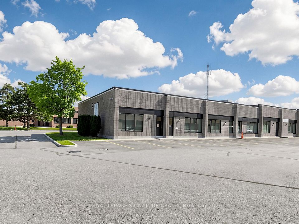 4 Vata Court 2, Aurora, ON L4G 4B6