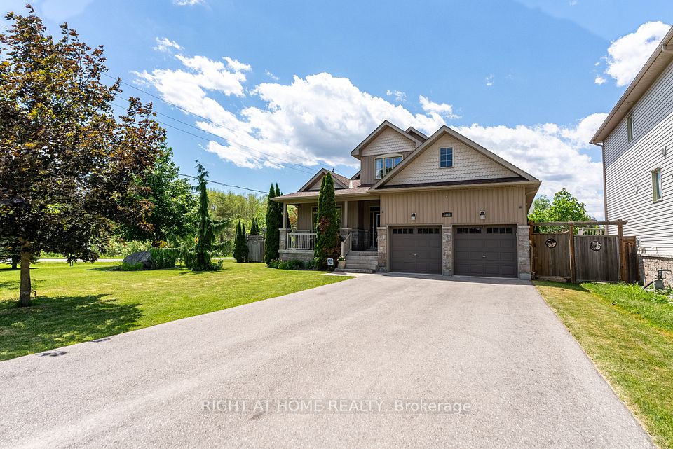 1660 Moyer Avenue, Innisfil, ON L9S 1S8 at 1660 Moyer Avenue, Innisfil, ON L9S 1S8, Innisfil, ON, L9S 1S8