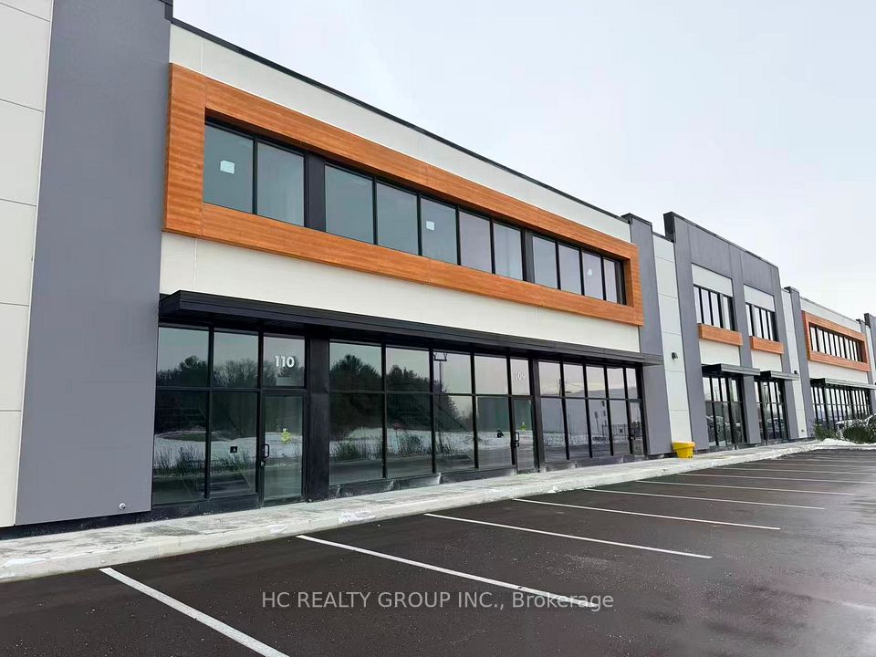 175 Melvin Robson Avenue 110, Aurora, ON L4G 4B9