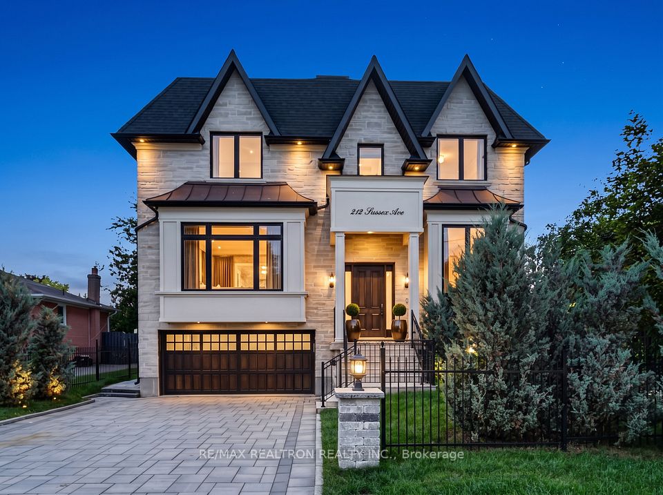 212 Sussex Avenue, Richmond Hill, ON L4C 2G2 at 212 Sussex Avenue, Richmond Hill, ON L4C 2G2, Richmond Hill, ON, L4C 2G2