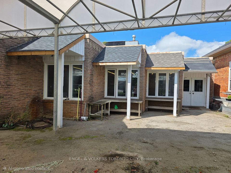1344 Wellington Street W 2, King, ON L7B 1K5