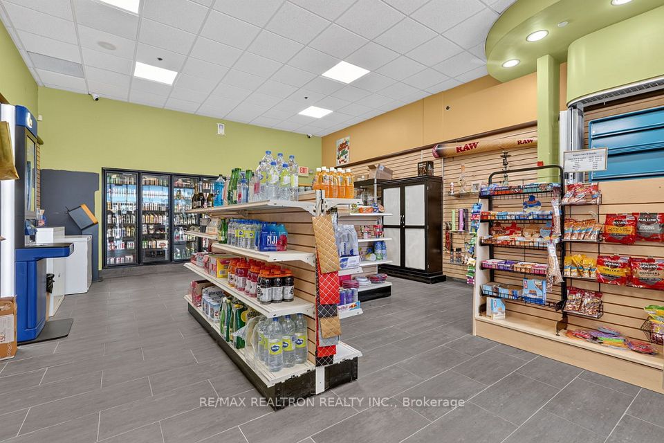1410 Major Mackenzie Drive C6, Vaughan, ON L6A 4H6