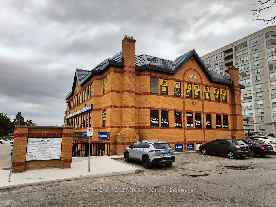 9011 Leslie Street 312, Richmond Hill, ON L4B 3B6