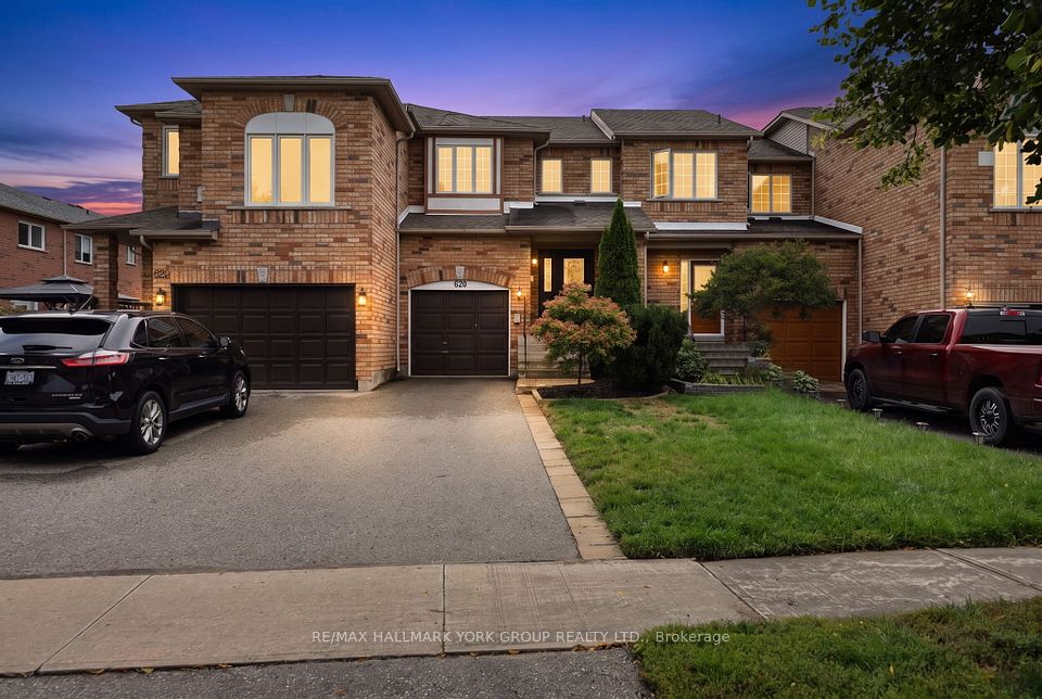 620 Bondi Avenue, Newmarket, ON L3Y 8S8 at 620 Bondi Avenue, Newmarket, ON L3Y 8S8, Newmarket, ON, L3Y 8S8