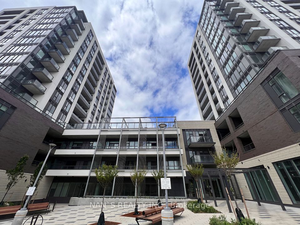 Condo Apartment at 715 Davis Drive B602, Newmarket, ON L3Y 0J2, Newmarket