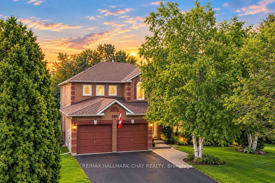380 Alex Doner Drive, Newmarket, ON L3X 1E1 at 380 Alex Doner Drive, Newmarket, ON L3X 1E1, Newmarket, ON, L3X 1E1