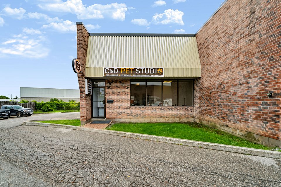 5 Vata Court 9, Aurora, ON L4G 4B6