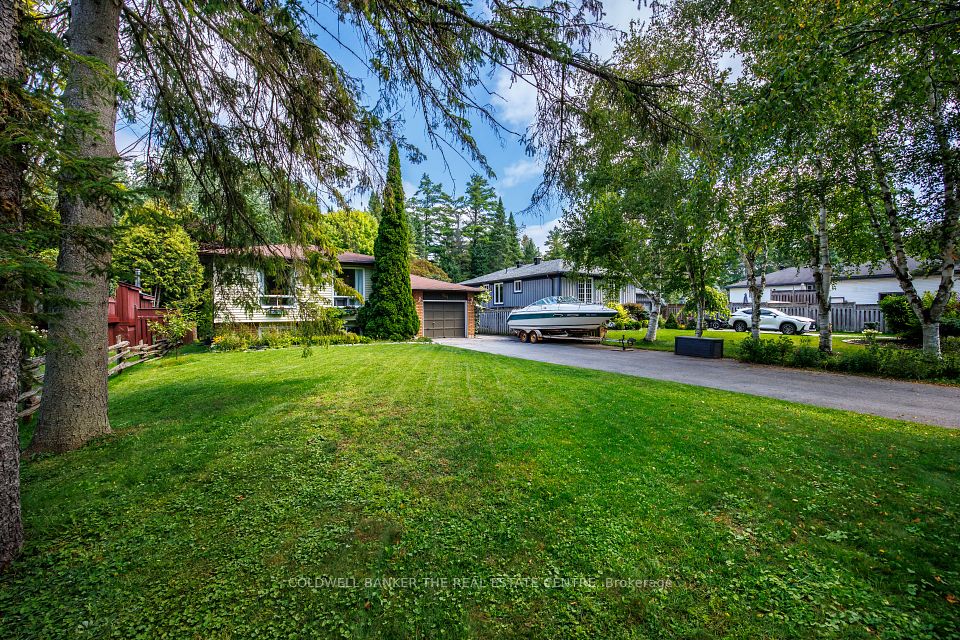 3211 Cowan Avenue, Innisfil, ON L9S 2K2 at 3211 Cowan Avenue, Innisfil, ON L9S 2K2, Innisfil, ON, L9S 2K2