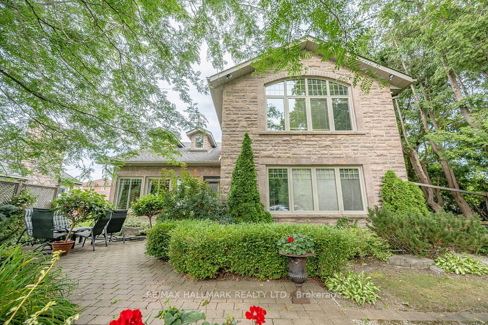 Detached at 361 Lake Drive N, Georgina, ON L4P 3C8, Georgina