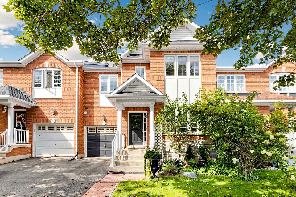 Att/Row/Townhouse at 260 Flagstone Way, Newmarket, ON L3X 2Y1, Newmarket