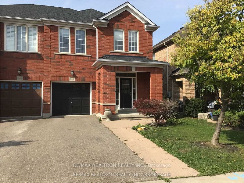 Semi-Detached at 910 Isaac Phillips Way, Newmarket, ON L3X 2Y8, Newmarket