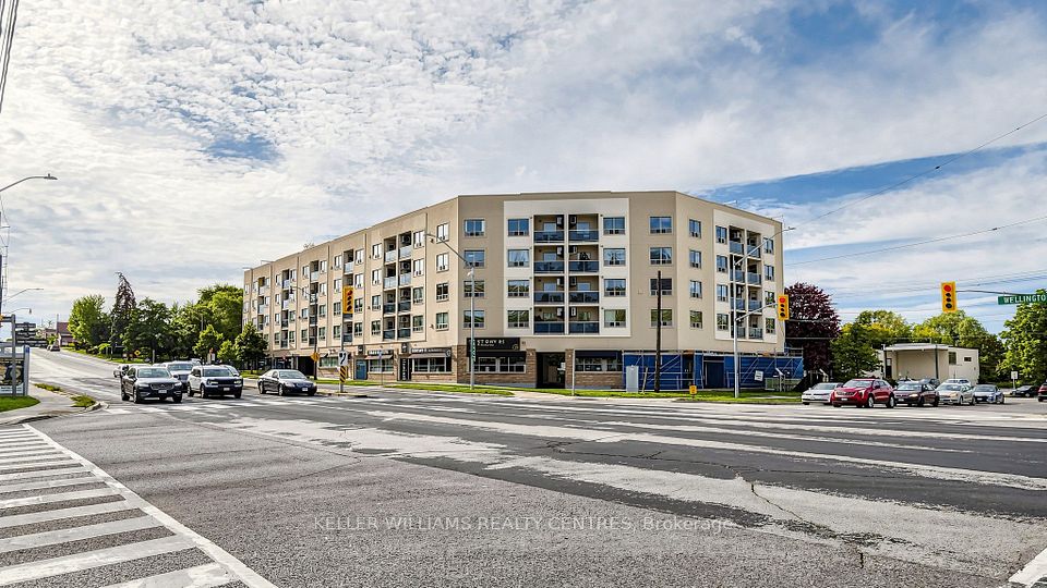 Condo Apartment at 160 Wellington Street E 417, Aurora, ON L4G 1J3, Aurora
