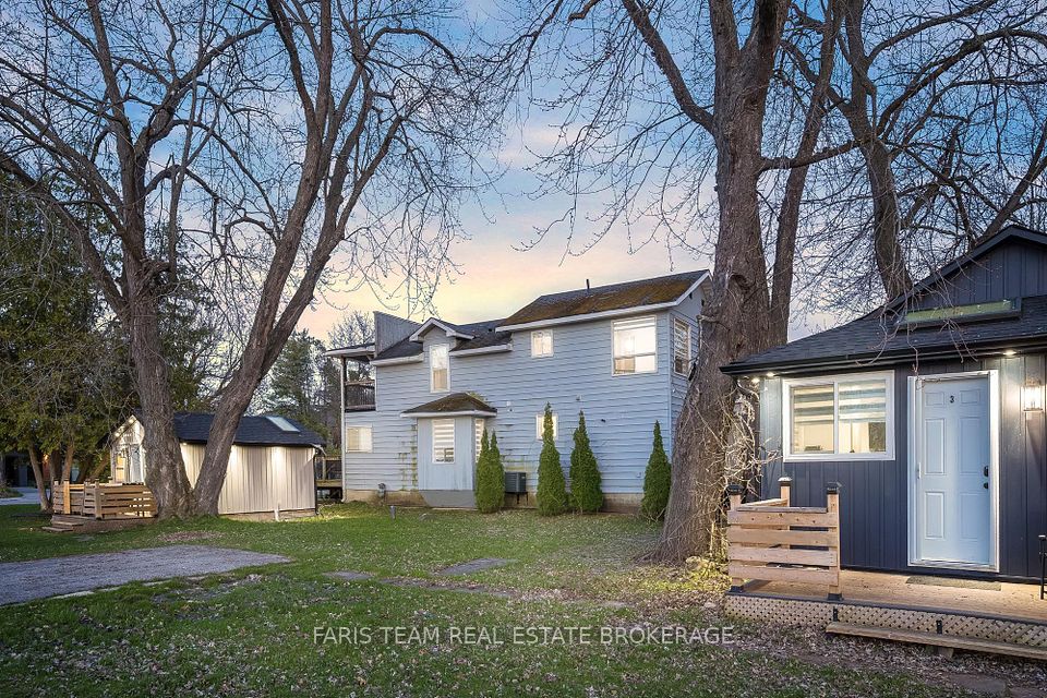 687 Innisfil Beach Road, Innisfil, ON L0L 2M0
