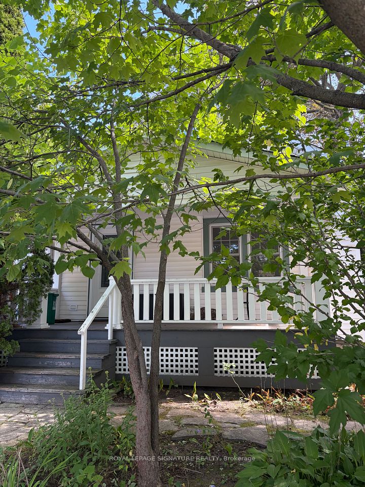 121 Wells Street, Aurora, ON L4G 1T6 at 121 Wells Street, Aurora, ON L4G 1T6, Aurora, ON, L4G 1T6