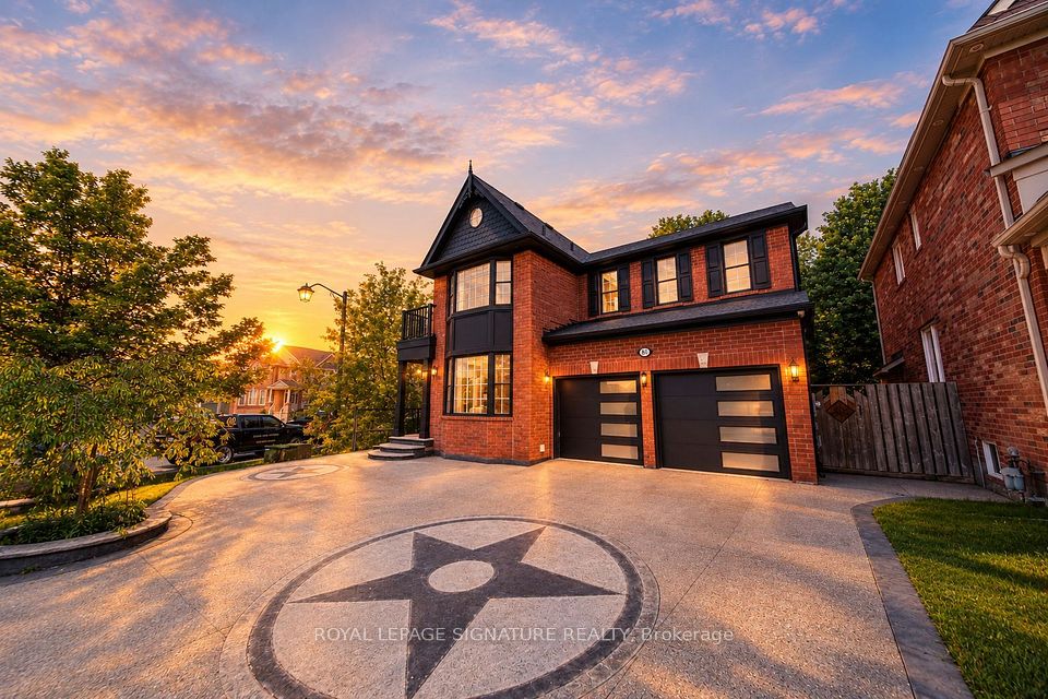 81 Bulmer Crescent, Newmarket, ON L3X 3K1 at 81 Bulmer Crescent, Newmarket, ON L3X 3K1, Newmarket, ON, L3X 3K1