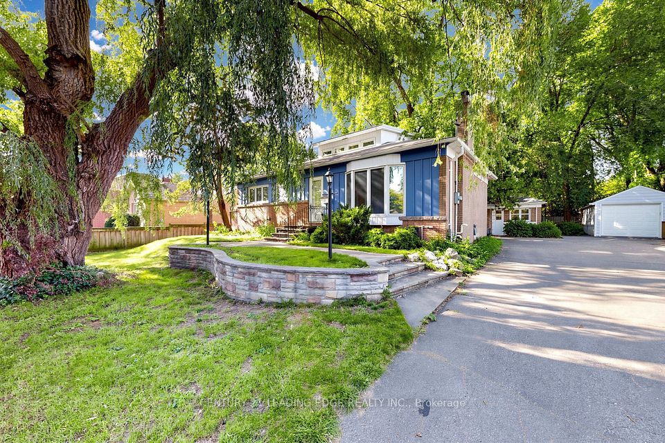 Detached at 4 Rougecrest Drive, Markham, ON L3P 3B6, Markham