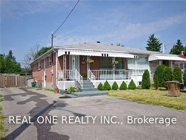 Semi-Detached at 369 Browndale Crescent Bsmt, Richmond Hill, ON L4C 3H9, Richmond Hill