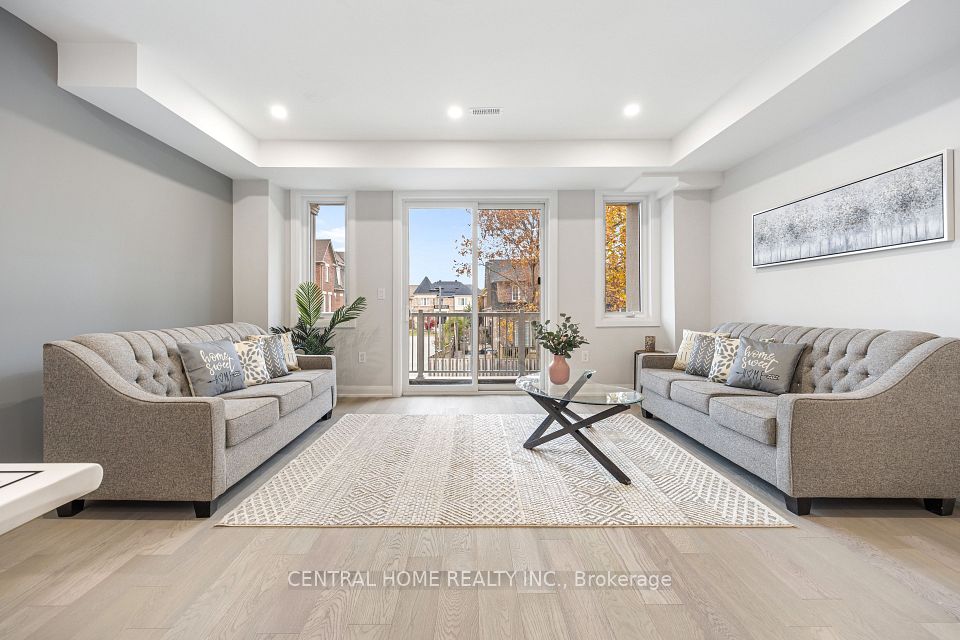 Semi-Detached  at 2952 Elgin Mills Road, Markham, ON L6C 0E5, Markham