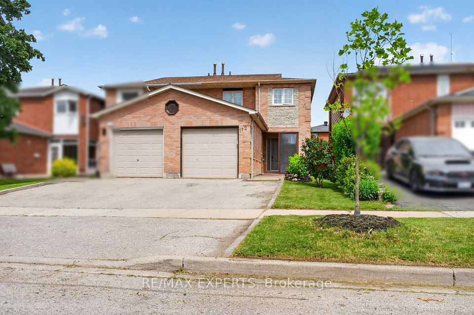 Semi-Detached  at 112 Andrea Lane, Vaughan, ON L4L 1E7, Vaughan
