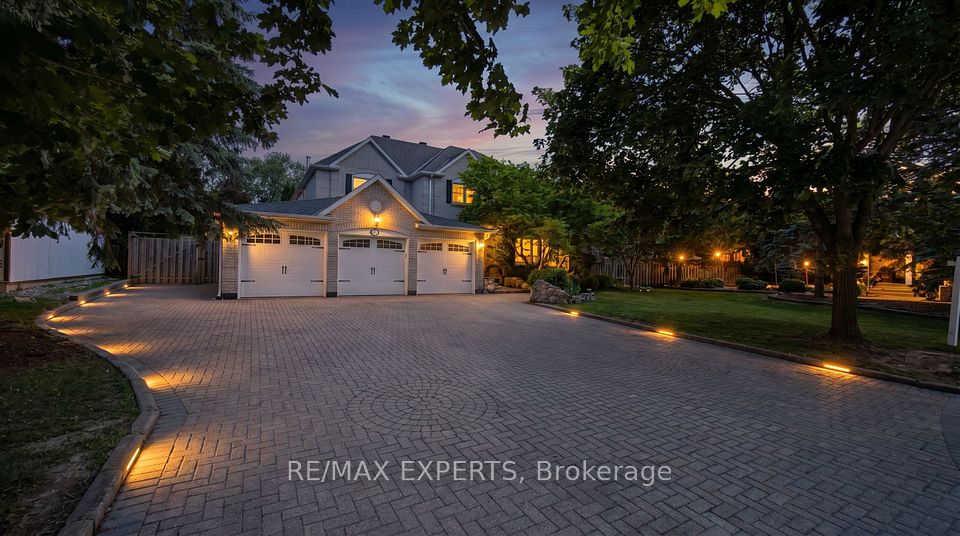123 Fern Valley Crescent, Richmond Hill, ON L4E 2K3 at 123 Fern Valley Crescent, Richmond Hill, ON L4E 2K3, Richmond Hill, ON, L4E 2K3