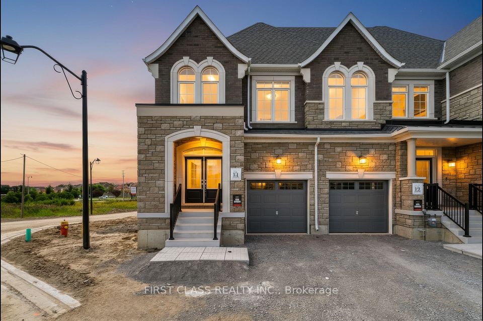 Att/Row/Townhouse at 96 Gathering Lane, Richmond Hill, ON L4S 0S4, Richmond Hill