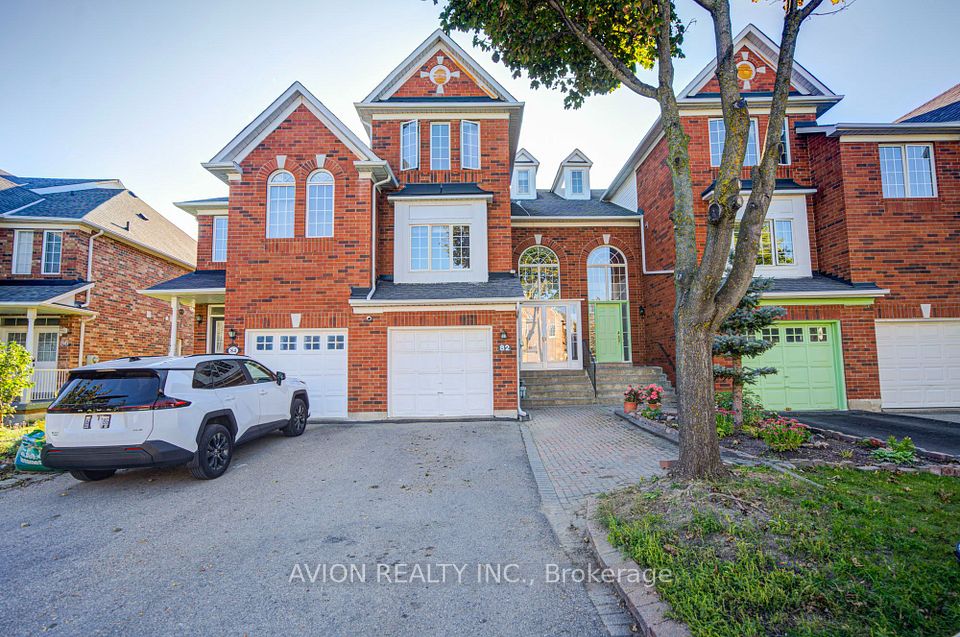 Att/Row/Townhouse at 82 Kimono Crescent, Richmond Hill, ON L4S 2G1, Richmond Hill