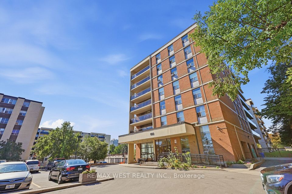 180 Dudley Avenue 302, Markham, ON L3T 4X2 at 180 Dudley Avenue 302, Markham, ON L3T 4X2, Markham, ON, L3T 4X2