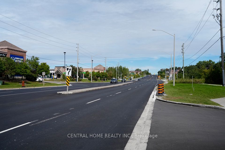 11685 Yonge Street B104, Richmond Hill, ON L4E 0K7