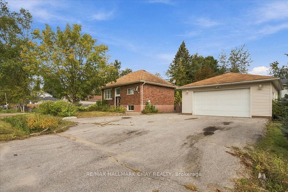 848 Lebanon Drive, Innisfil, ON L9S 2C4 at 848 Lebanon Drive, Innisfil, ON L9S 2C4, Innisfil, ON, L9S 2C4