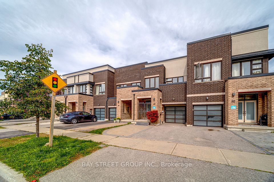 Att/Row/Townhouse at 42 Dariole Drive, Richmond Hill, ON L4E 0Z2, Richmond Hill