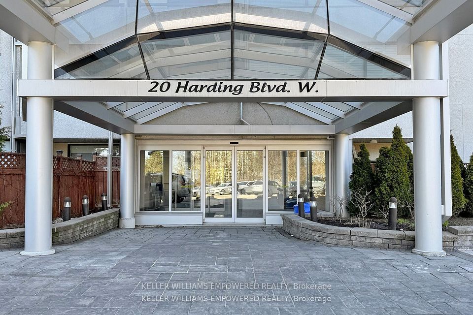 Condo Apartment at 20 Harding Boulevard W 707, Richmond Hill, ON L4C 9S4, Richmond Hill