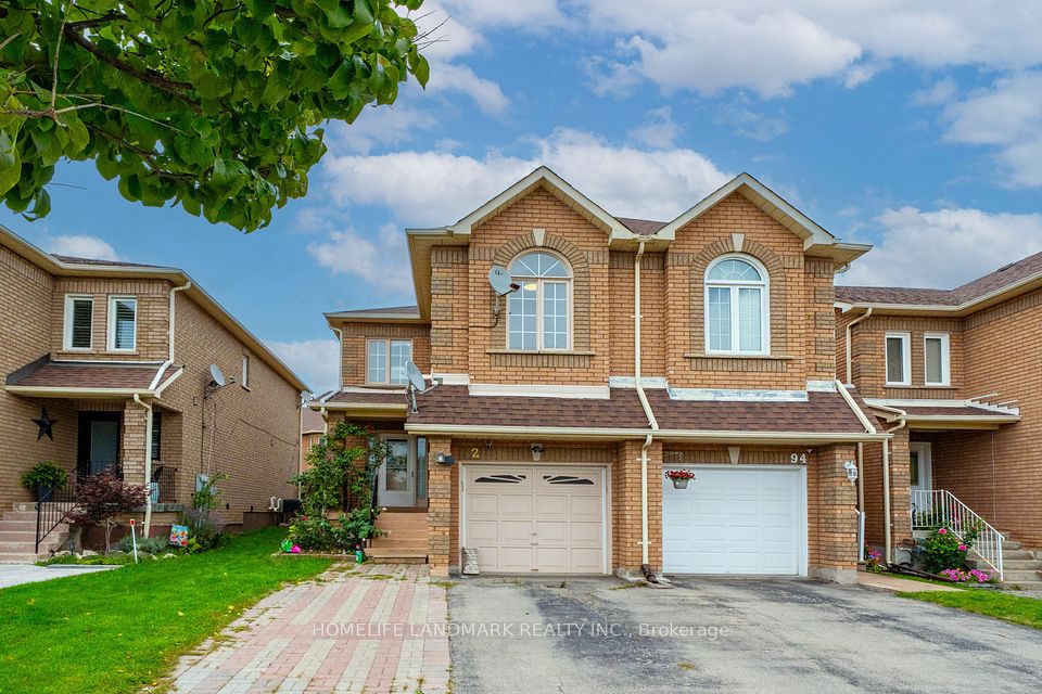 Att/Row/Townhouse at 92 Denton Circle, Vaughan, ON L6A 2N4, Vaughan