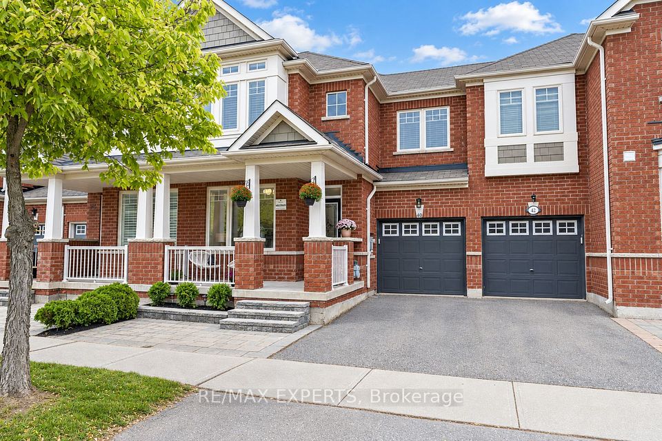 Att/Row/Townhouse at 40 Pitney Avenue, Richmond Hill, ON L4E 4Y5, Richmond Hill