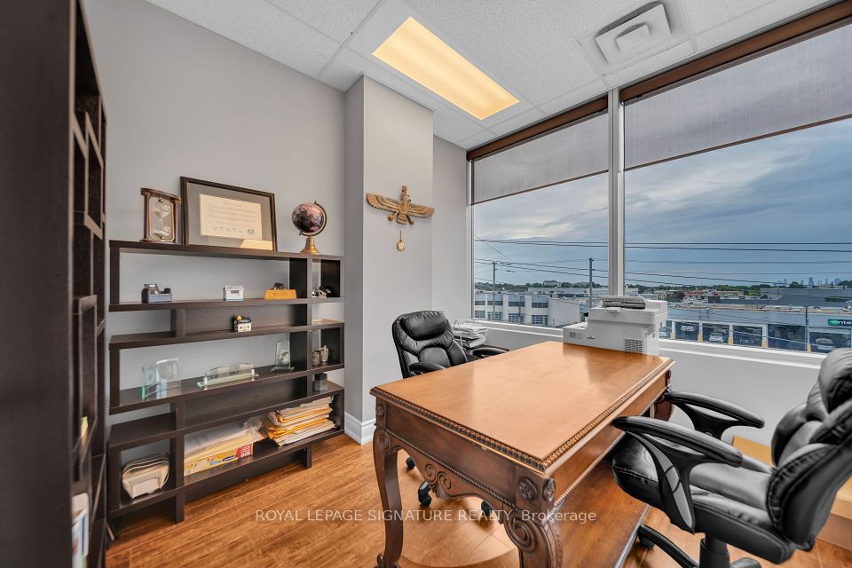 7191 Yonge Street 310, Markham, ON L3T 0C4